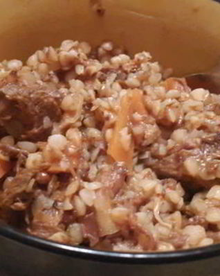 Очень мясная томленая гречневая каша
