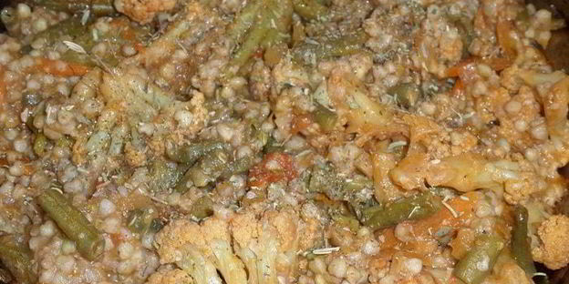 зеленая гречка с овощами