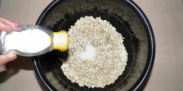 каша овсяная в мультиварке на молоке