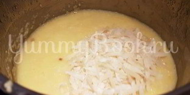 кукурузная каша с курицей и грибами