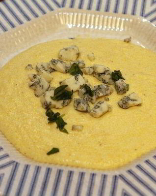 Полента с горгонзолой