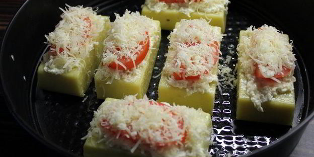 запеченная полента под пармезаном