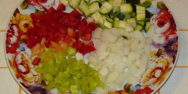 запеченная полента с овощами