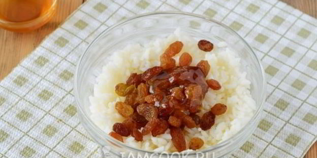 кутья из риса с изюмом поминальная