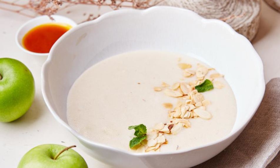 Рецепт каши манной с томлеными яблоками