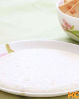 Манная каша на молоке