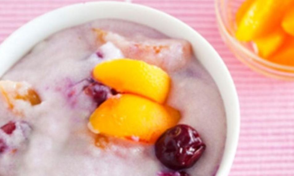 Рецепт манной каши с фруктами в мультиварке