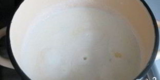 манная каша с изюмом