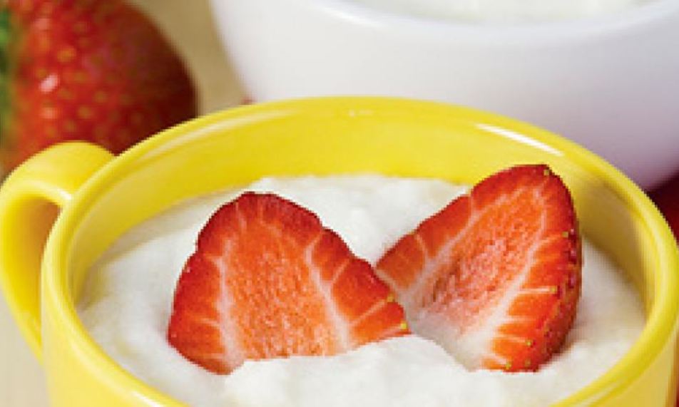 Рецепт манной каши с клубникой