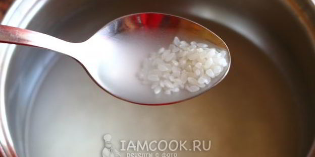 молочная каша из риса и манки