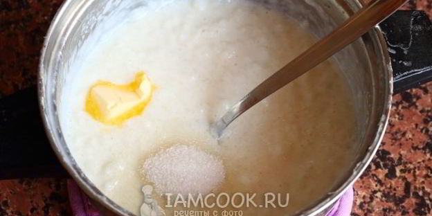 молочная каша из риса и манки