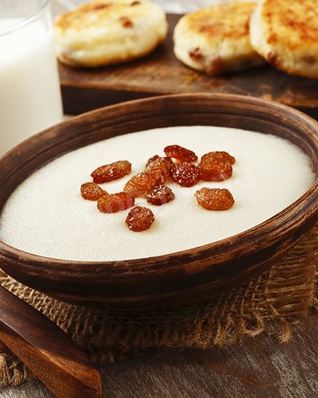 Жидкая манная каша на молоке в мультиварке