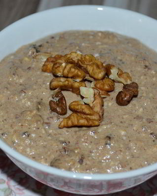 Ленивая овсянка с черносливом