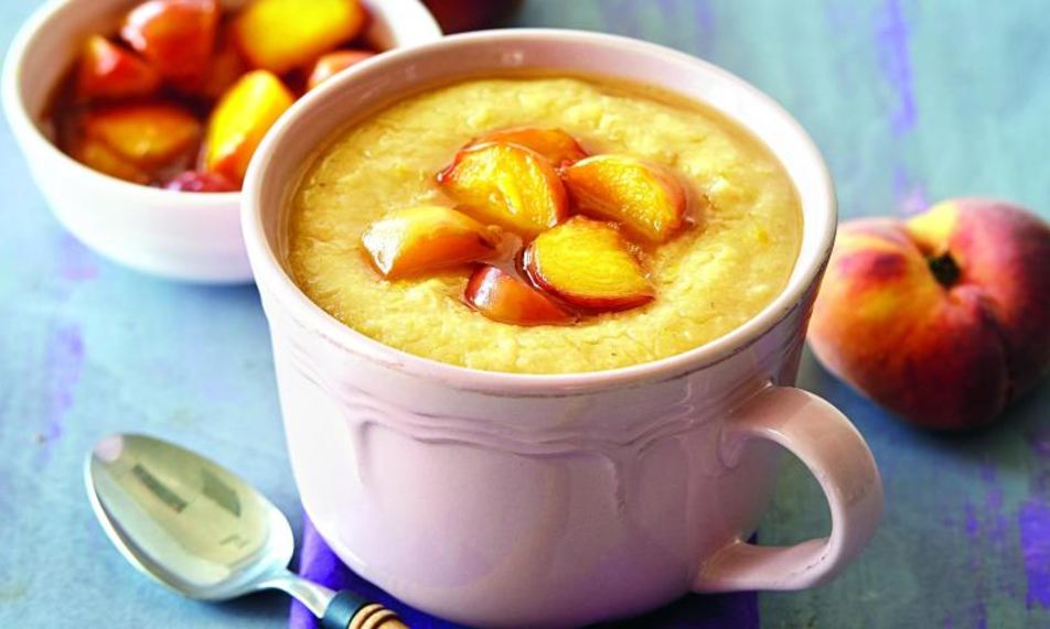 Рецепт овсяной каши с изюмом и персиками