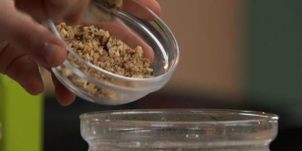 овсяная каша с морковью и орехами