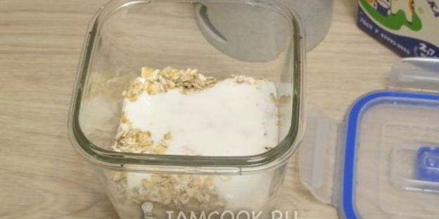 овсянка в банке