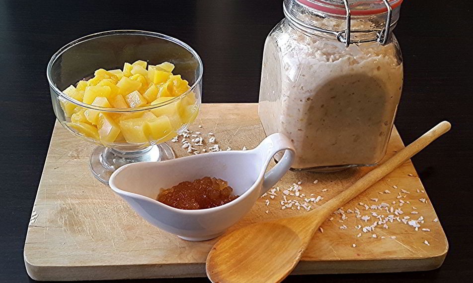 Рецепт тропической овсянки в банке