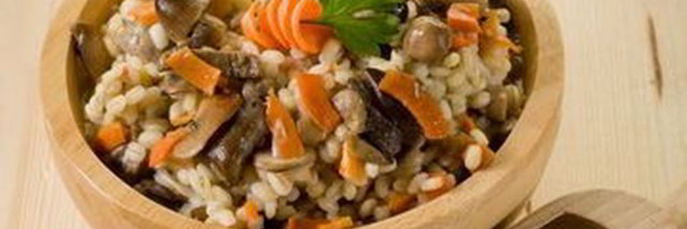 Перловая каша с курицей и грибами