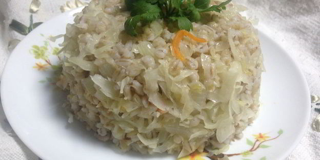 перловая каша с квашеной капустой