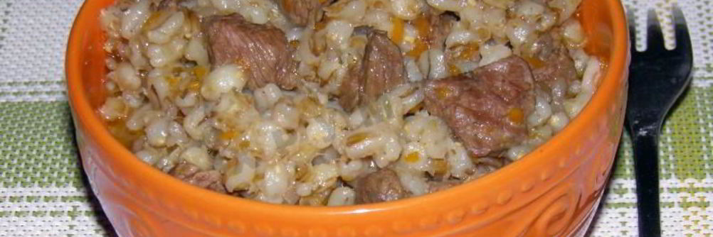 Перловая каша с мясом в мультиварке