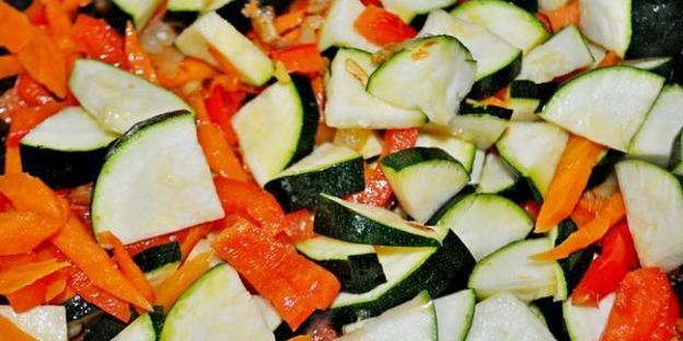 перловая каша с тунцом и овощами