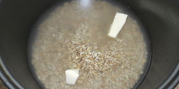 перловая каша со сливочным маслом в мультиварке