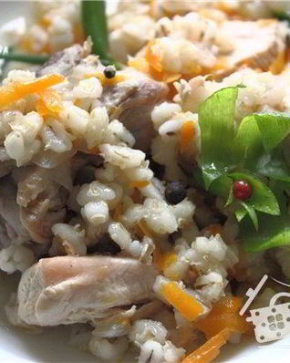 Перловая каша в казане