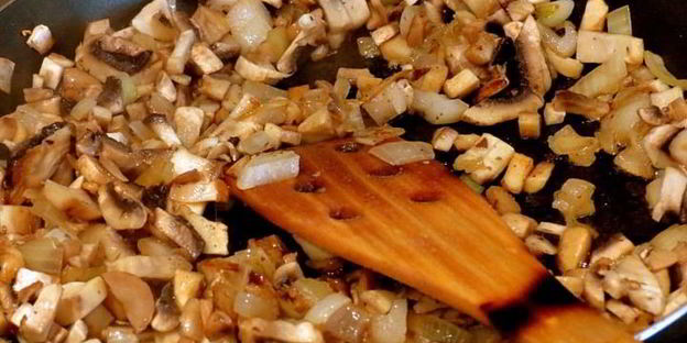 перловка с грибами в тыкве