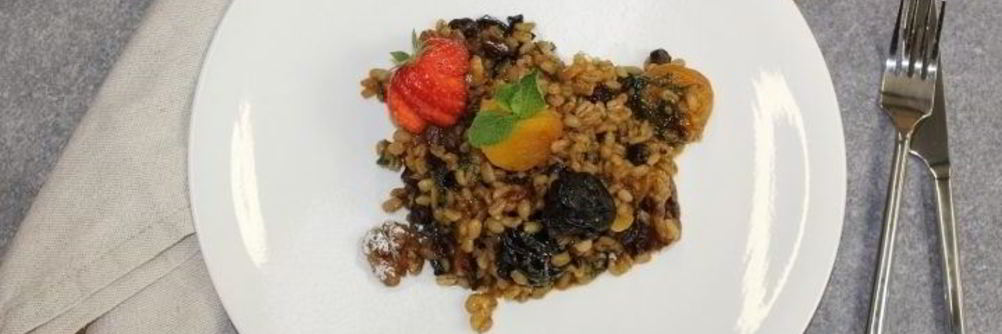 Перловка с сухофруктами