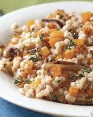 Перловка с тыквой и грибами