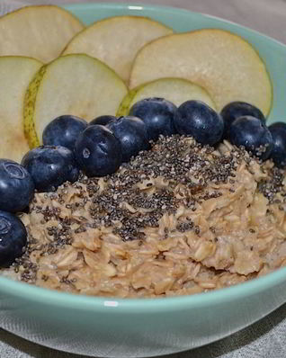 Пряная каша с грушей