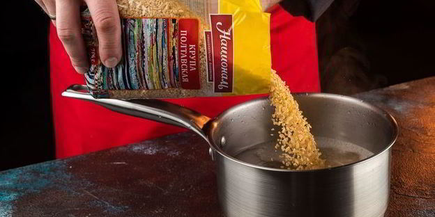 пшеничная каша с ягодами