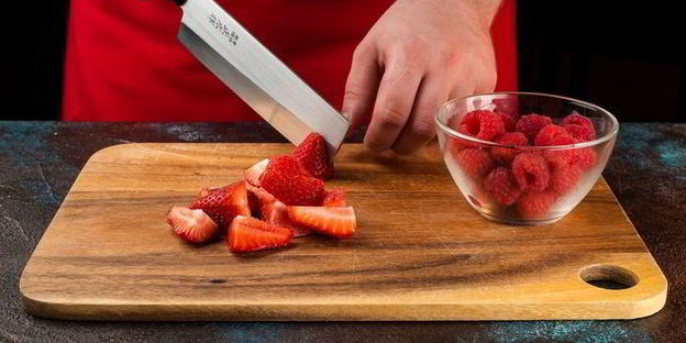 пшеничная каша с ягодами