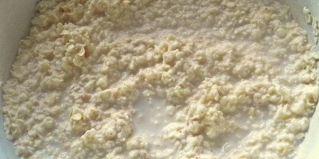 каша пшенная, запеченная под персиком