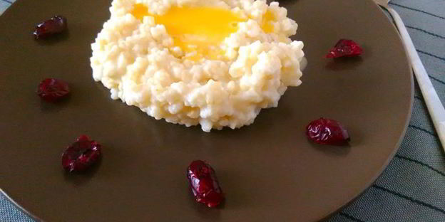 пшенная каша с клюквой