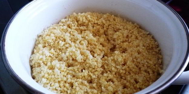 пшенная каша с медом и кедровыми орешками