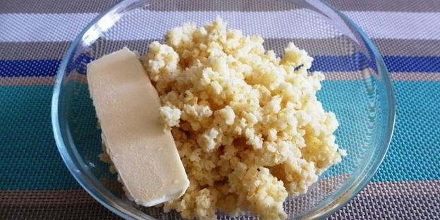 пшенная каша с медом и кедровыми орешками