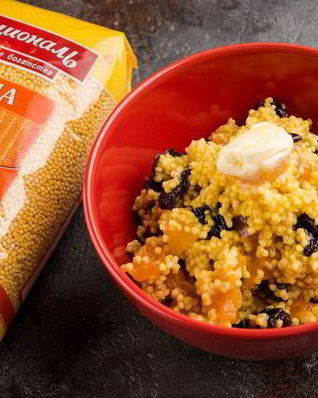 Пшенная каша с сухофруктами