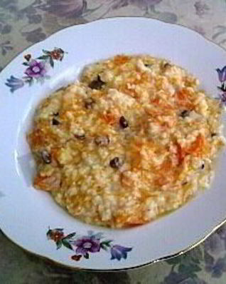 Пшенная каша с тыквой и изюмом
