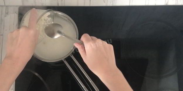 классическая рисовая каша на молоке