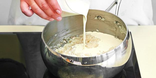 кокосовая рисовая каша с клубникой