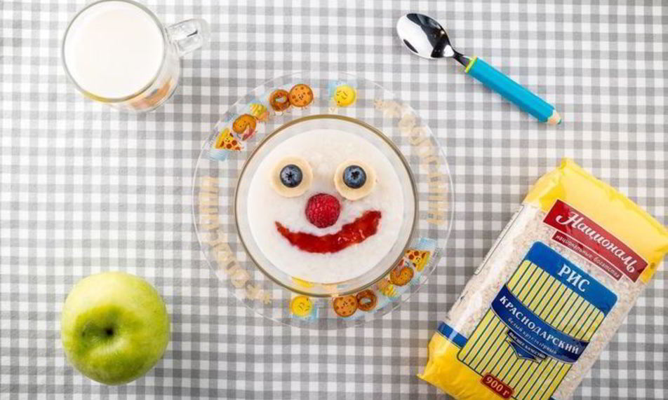 Рецепт рисовой каши с джемом и фруктами