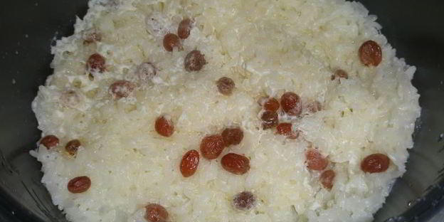 рисовая каша с изюмом в мультиварке на молоке