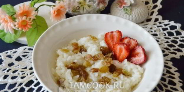 рисовая каша с изюмом