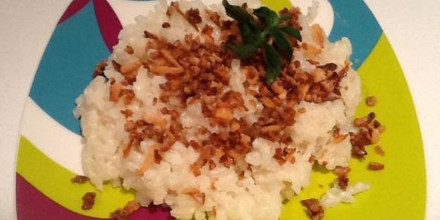 рисовая каша с кокосовой стружкой