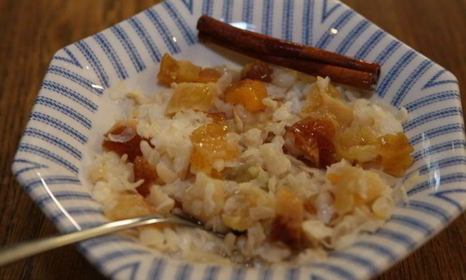 Рецепт рисовой каши с корицей, медом и сухофруктами