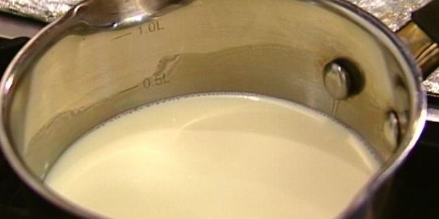 рисовая каша с корицей, медом и сухофруктами