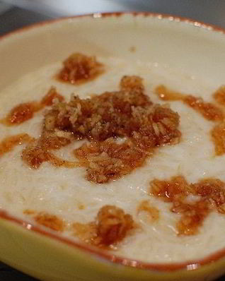 Рисовая каша с шоколадом и кокосовой карамелью