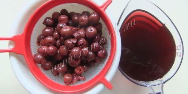 рисовая каша с вишневым киселем