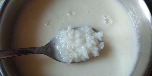 рисовая каша с яблоками и корицей